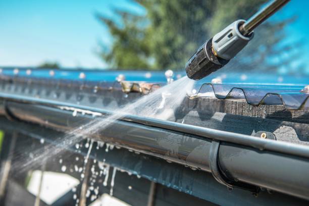 Why Choose Our Certified Pressure Washing Experts for Your Project Needs in Oriole Beach, FL?